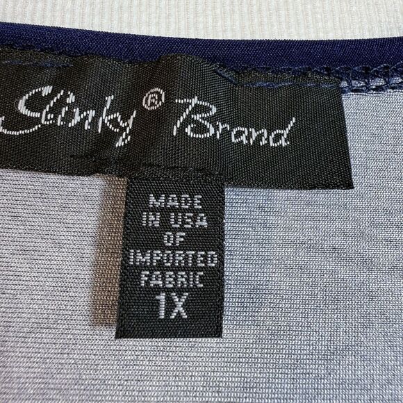 Plus Size Slinky Brand Stretchy Blue & Red Floral Top Size 1X Flattering Shaping - Picture 4 of 16